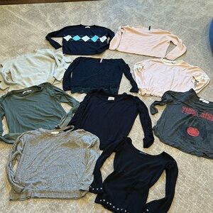 Lot of women’s tops